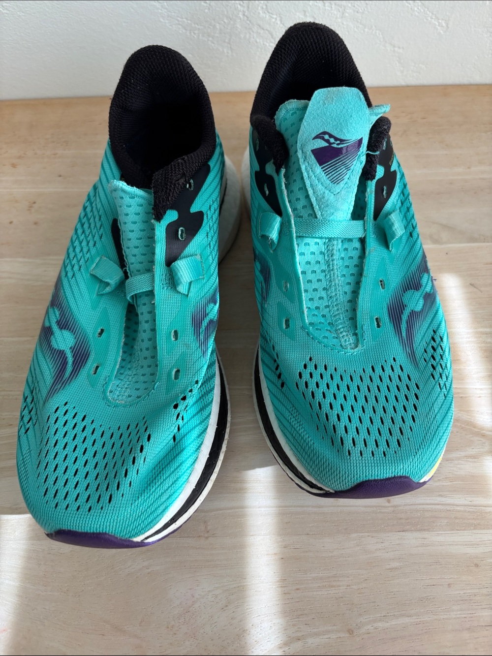 Saucony endorphin pro 2 carbon  Running Shoes by